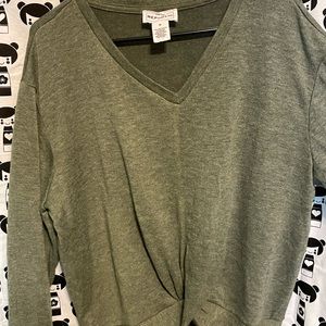 New Grey For The Republic Knot Styled Size Medium